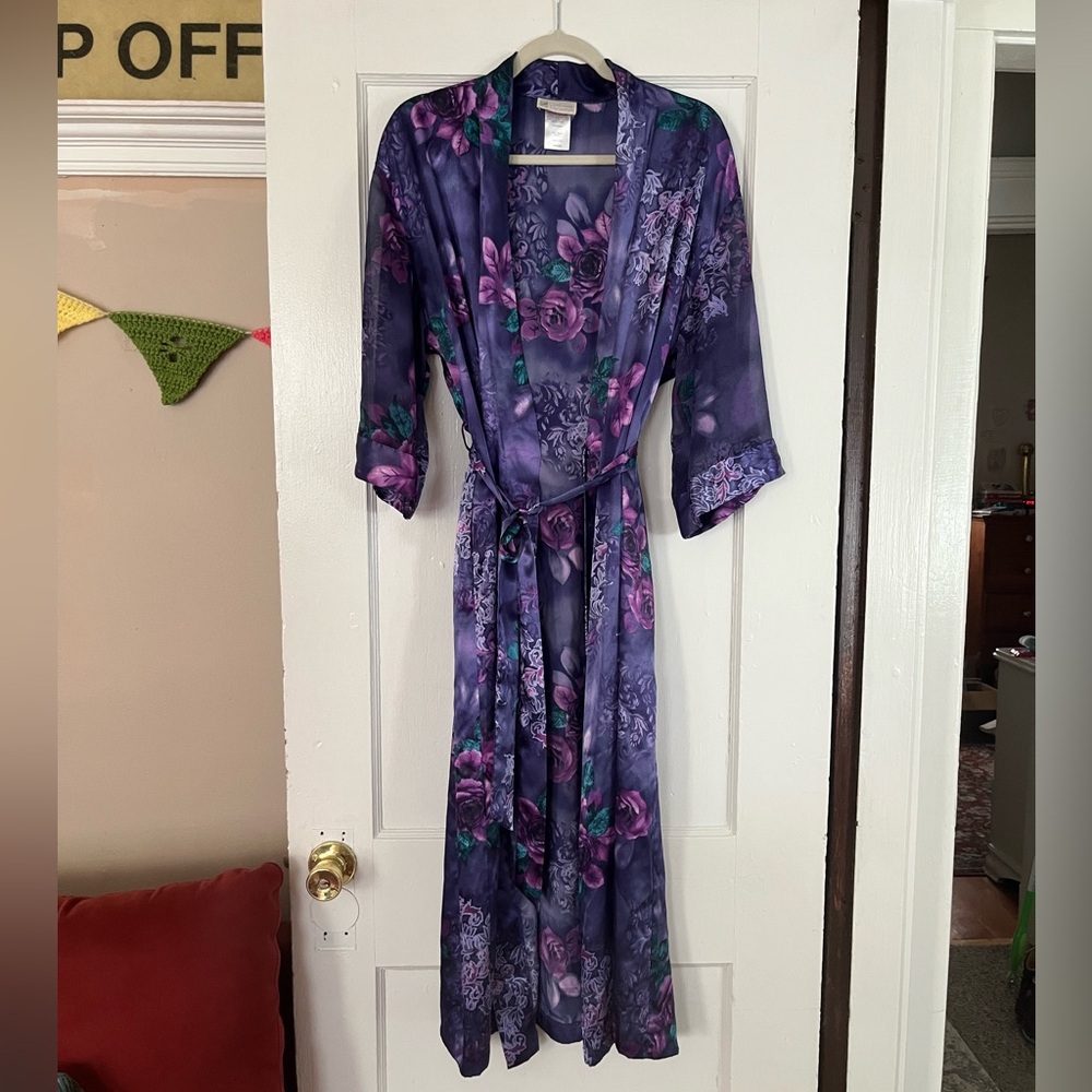 California Dynasty Robe